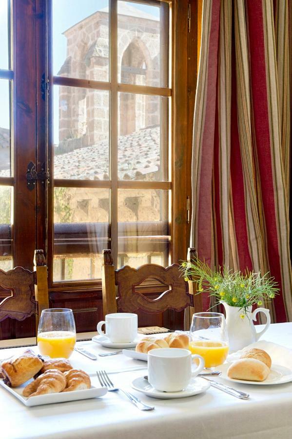Monasterio De Piedra Hotel 3*